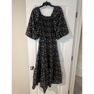 Dress Forum Los Angeles Women's Cut Out Back Floral Dress Size Small